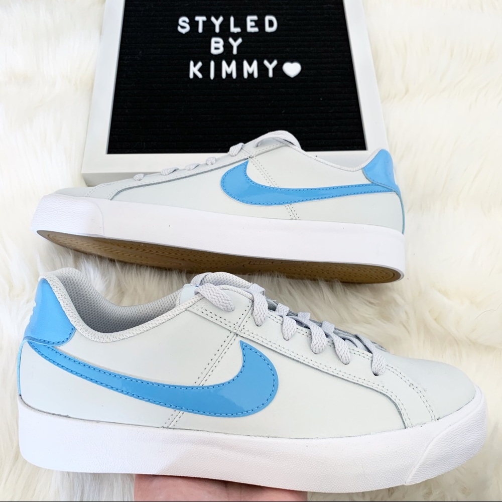🦋 NIKE Court Royale Sneakers Shoes Baby Blue - Picture 5 of 5